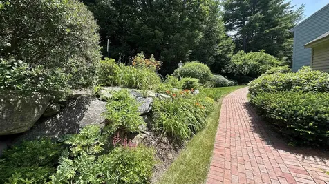 3 Governor Square Peterborough NH 03458