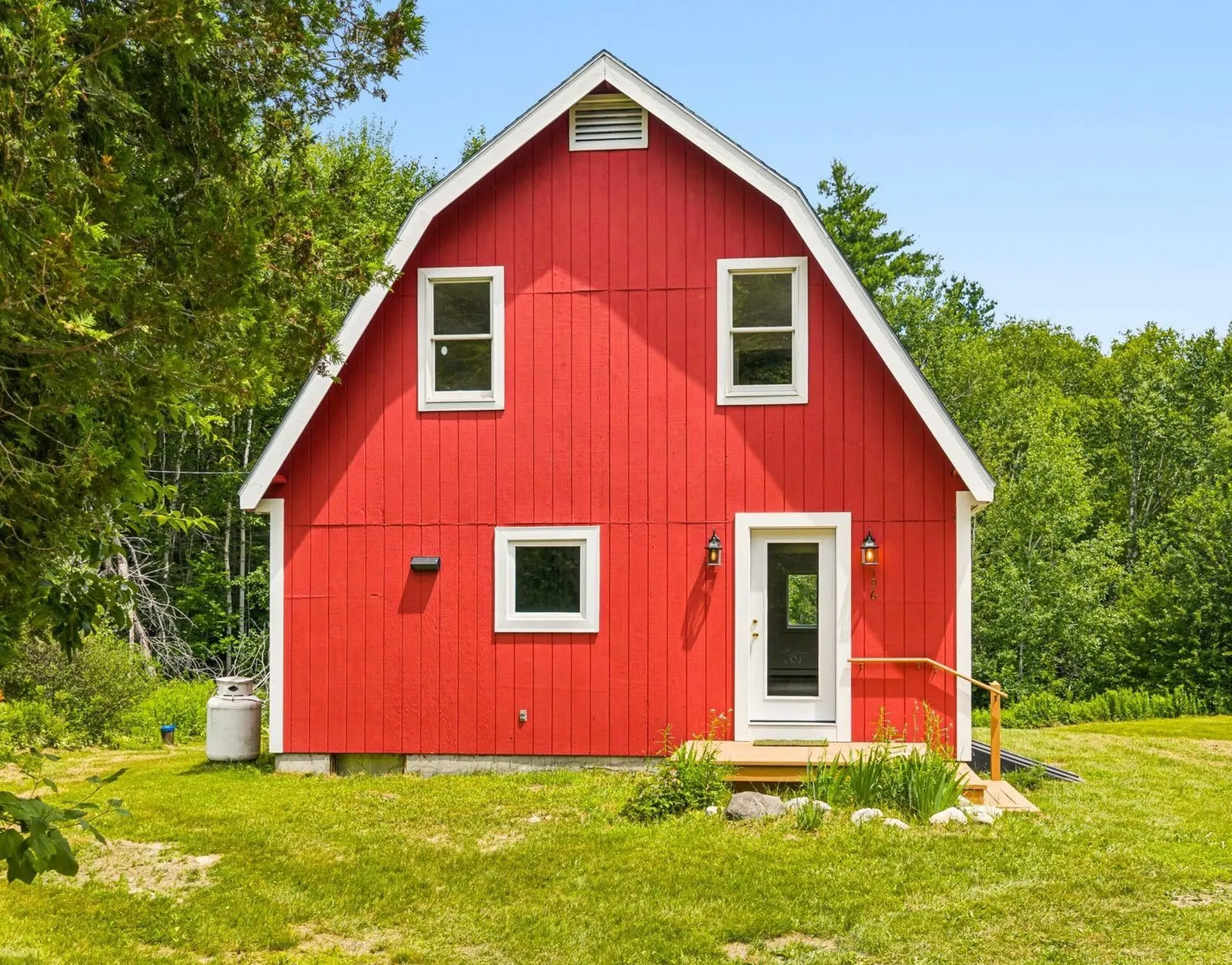 196 Kinsman Road Grafton NH 03240