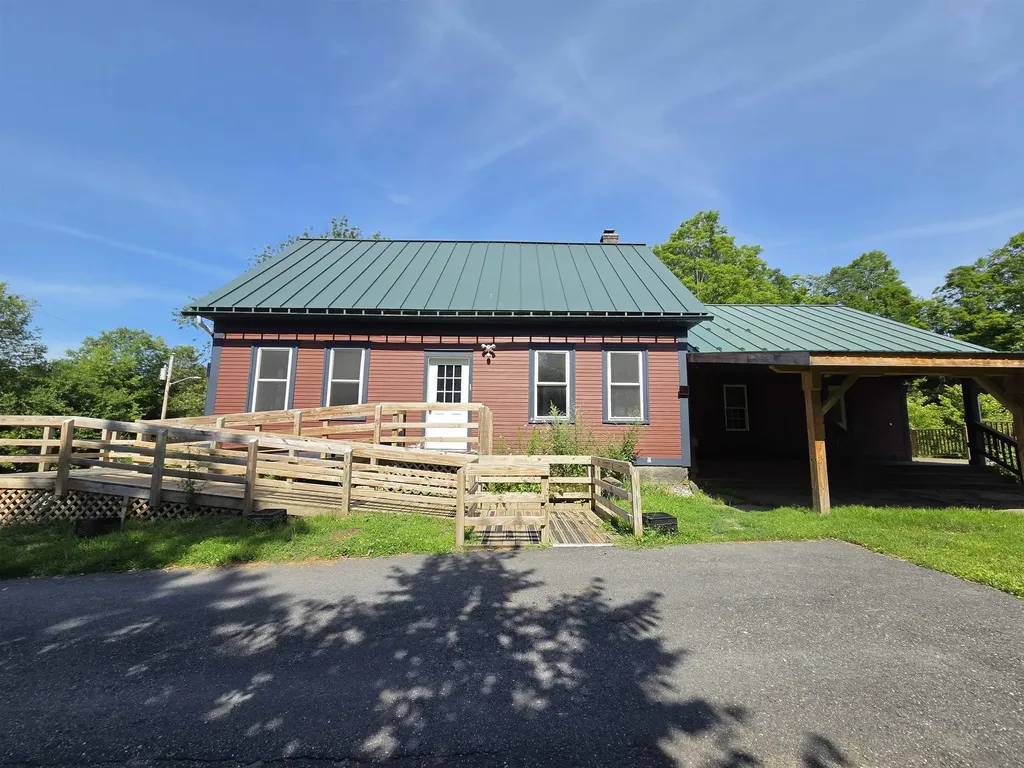 128 Elm Street Cabot VT 05647