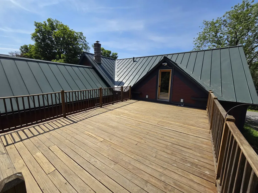 128 Elm Street Cabot VT 05647