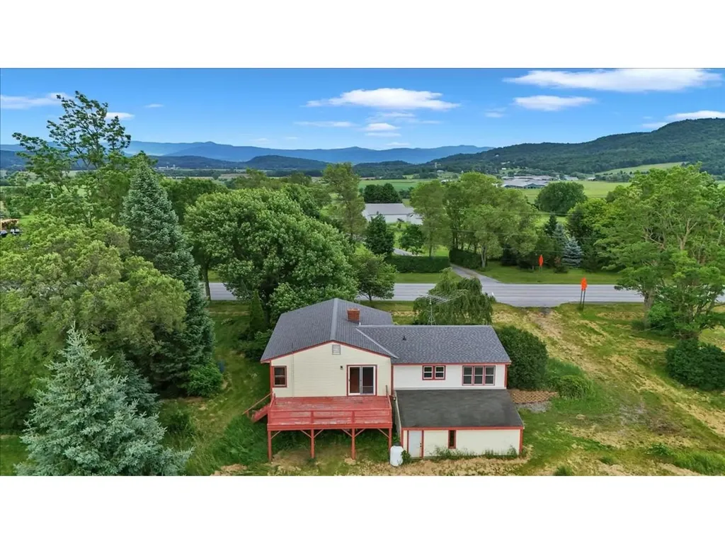 4732 Vt Route 22a Addison VT 05491
