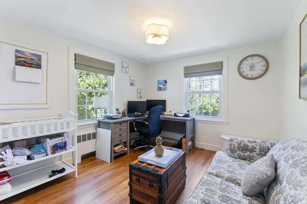 10 Old Amesbury Road Kensington NH 03833