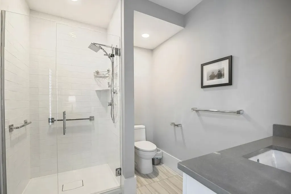 50 Maplewood Avenue Portsmouth NH 03801
