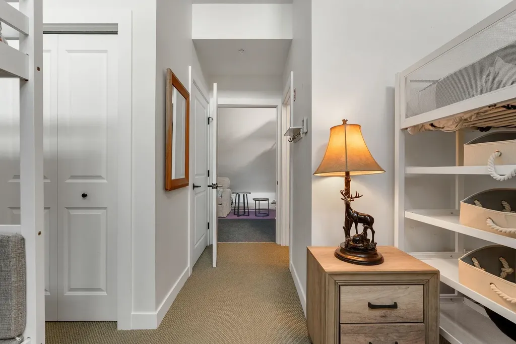 251 Mountainside Drive Warren VT 05674