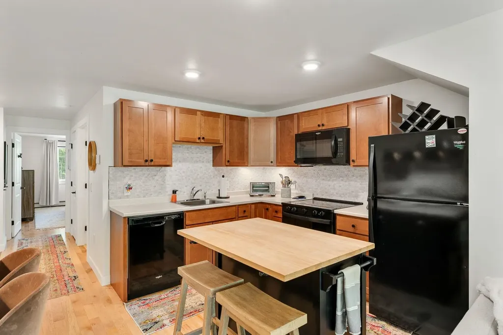 251 Mountainside Drive Warren VT 05674