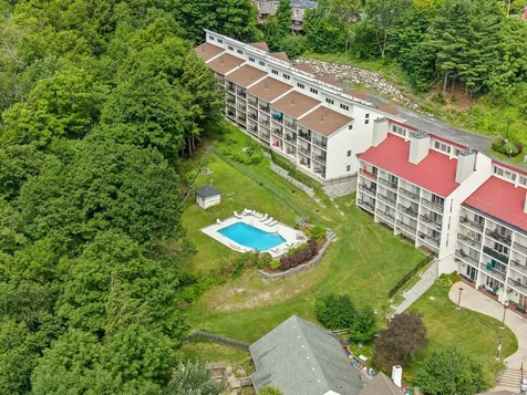 251 Mountainside Drive Warren VT 05674