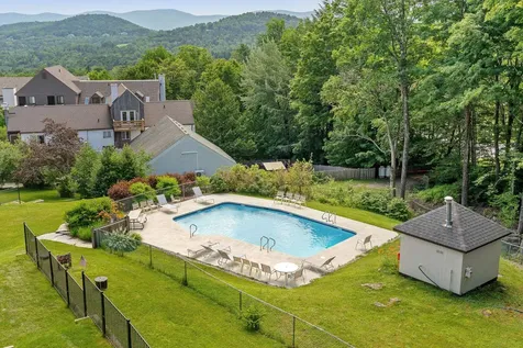 251 Mountainside Drive Warren VT 05674