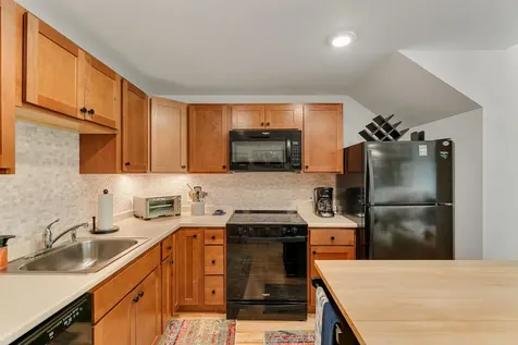 251 Mountainside Drive Warren VT 05674