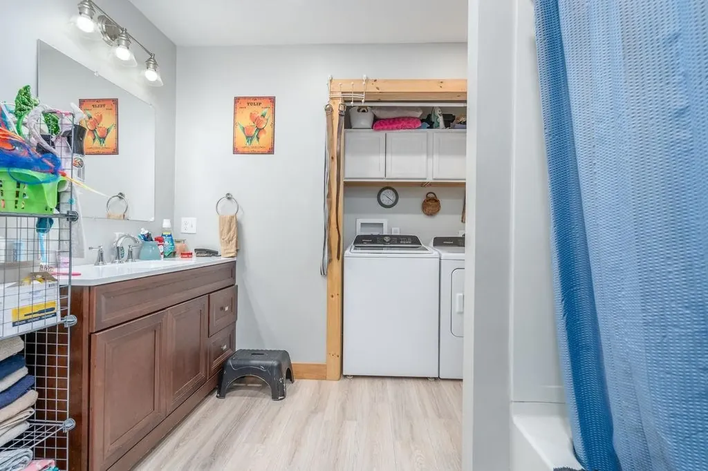 300 Middleton Unit 2 Road Milton NH 03851