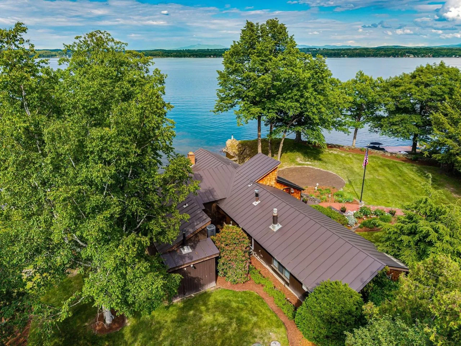 3544 Harbor Road Shelburne VT 05482