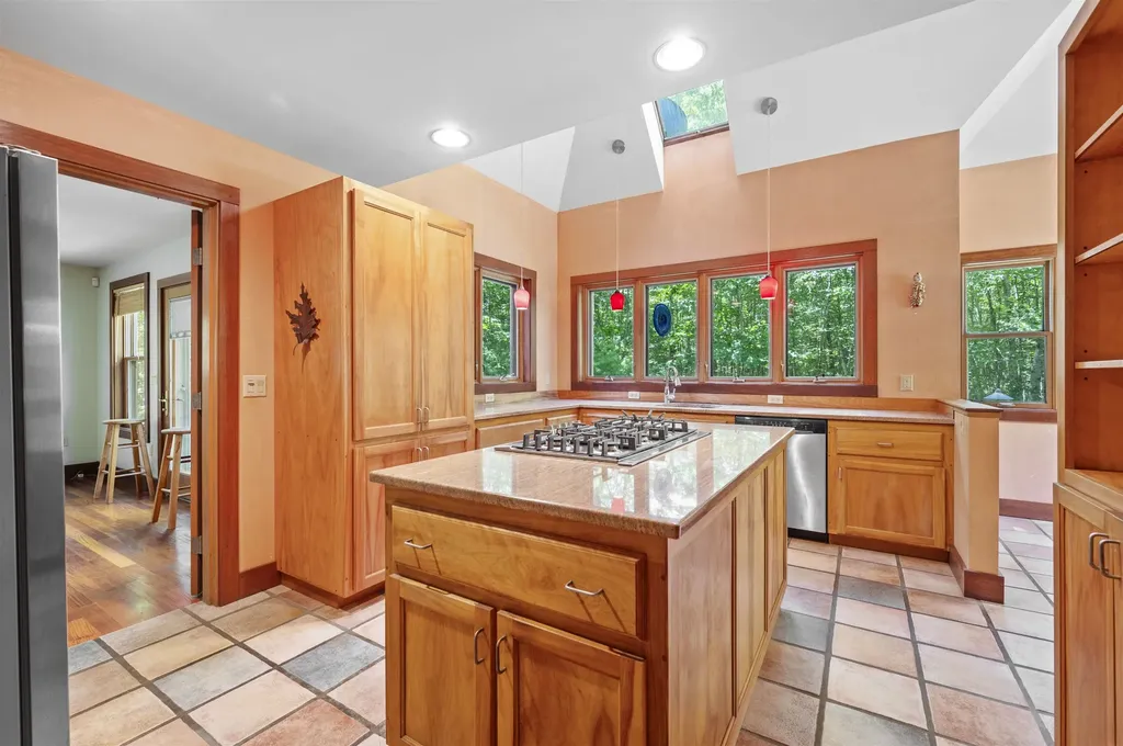 312 Durham Point Road Durham NH 03824