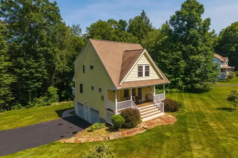 33 Cider Street Epping NH 03042