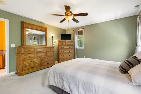 33 Cider Street Epping NH 03042