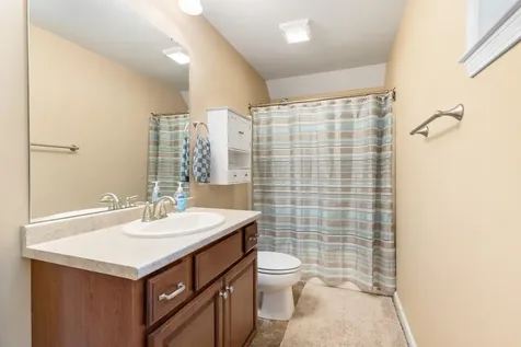 33 Cider Street Epping NH 03042