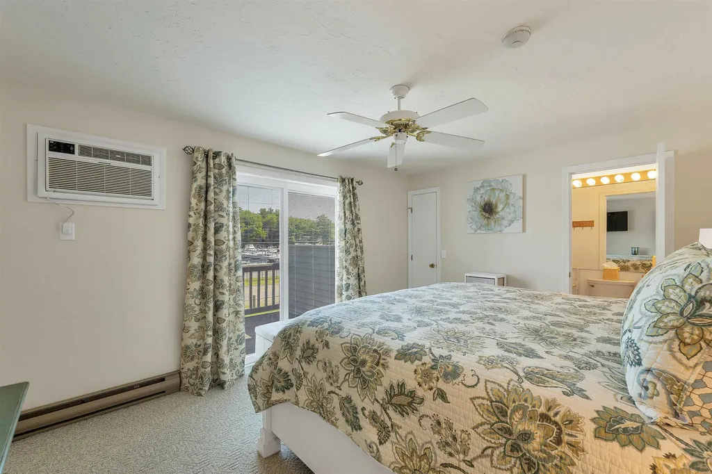 60 Weirs Road Gilford NH 03249