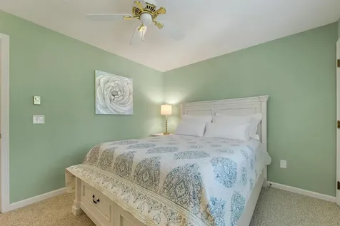 60 Weirs Road Gilford NH 03249