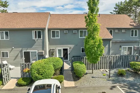 60 Weirs Road Gilford NH 03249