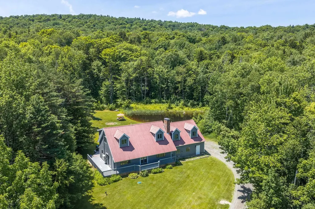 3319 East Hill Road Andover VT 05149