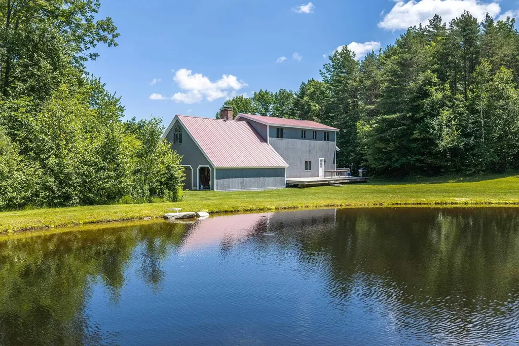 3319 East Hill Road Andover VT 05149
