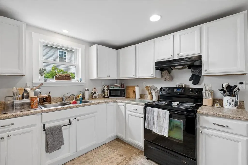 44 N Spring Street Concord NH 03301