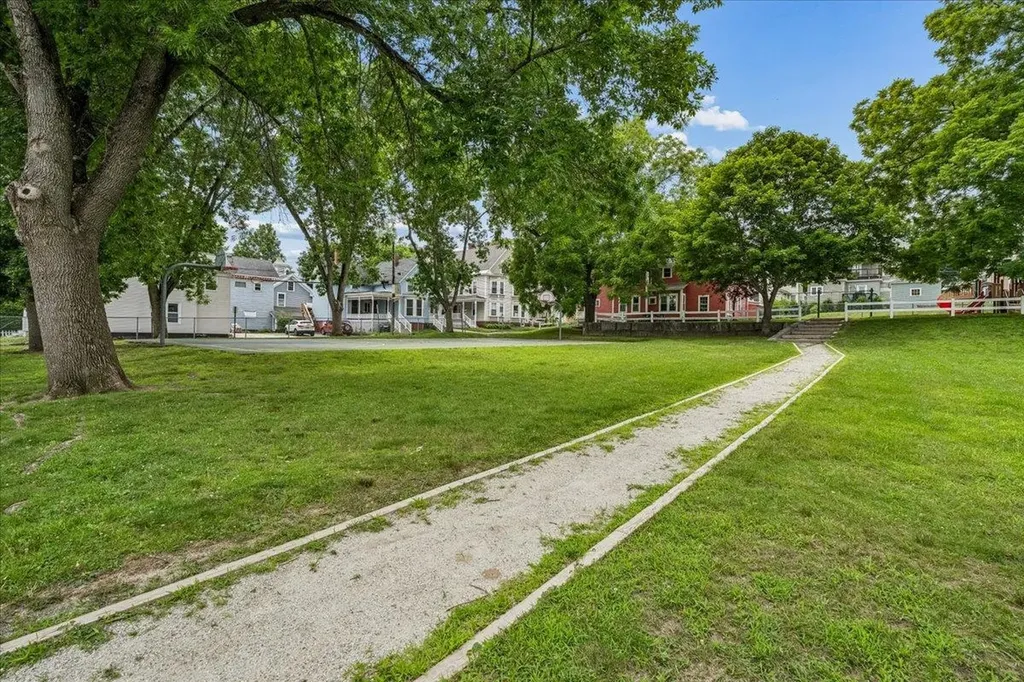 44 N Spring Street Concord NH 03301