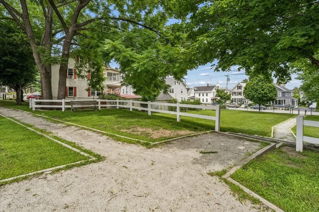 44 N Spring Street Concord NH 03301