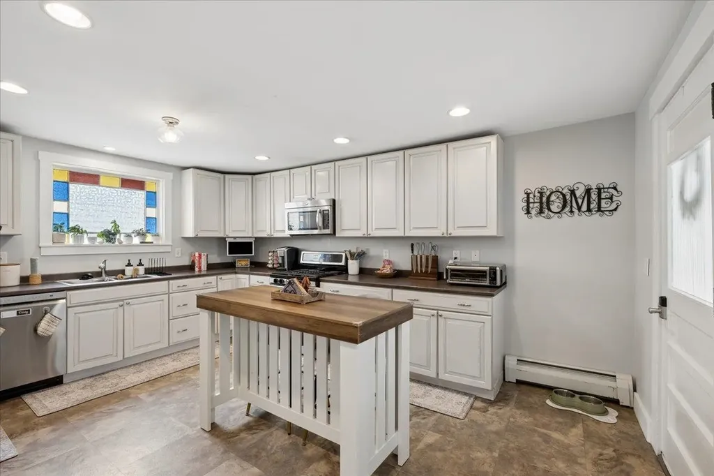 44 N Spring Street Concord NH 03301
