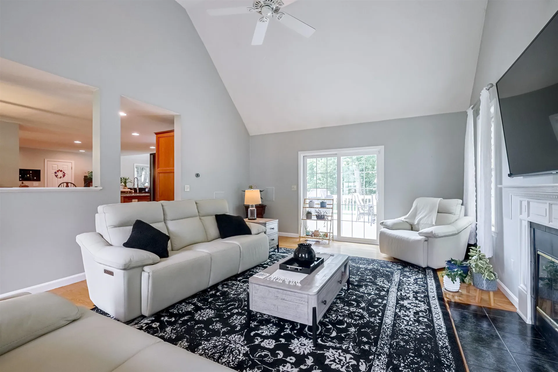 9 Taconic Drive Amherst NH 03031