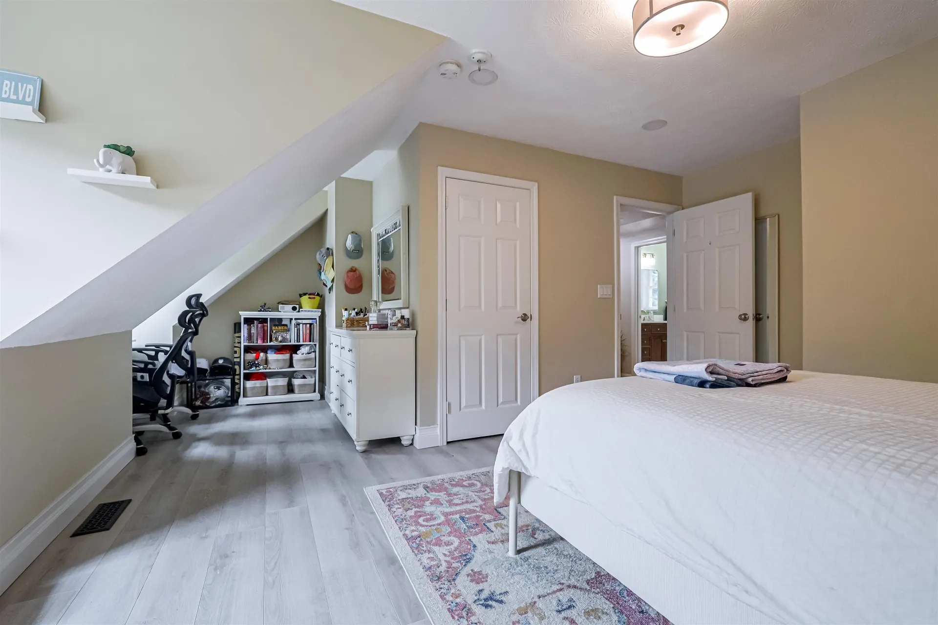9 Taconic Drive Amherst NH 03031