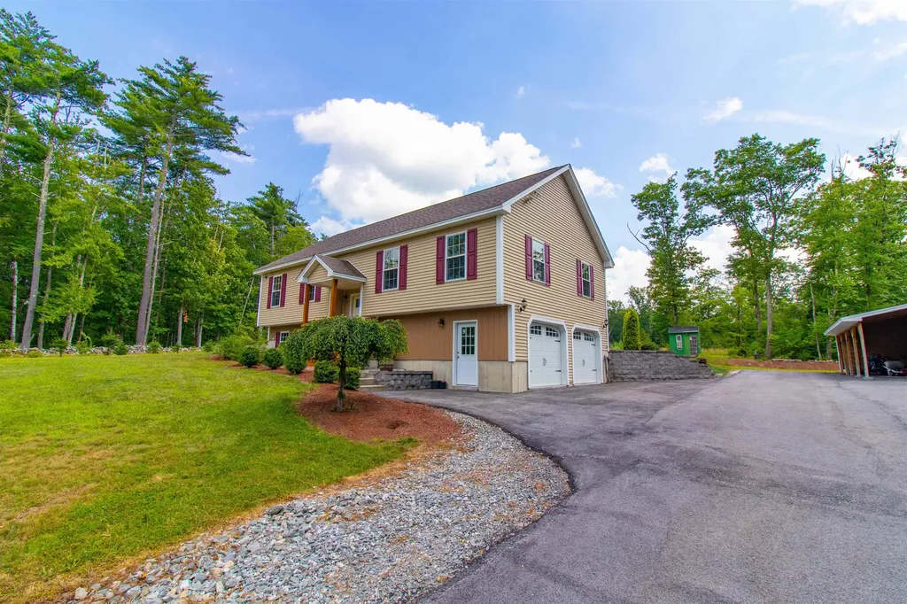 351 Ponemah Hill Road Milford NH 03055