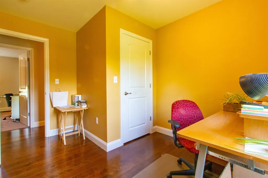 351 Ponemah Hill Road Milford NH 03055
