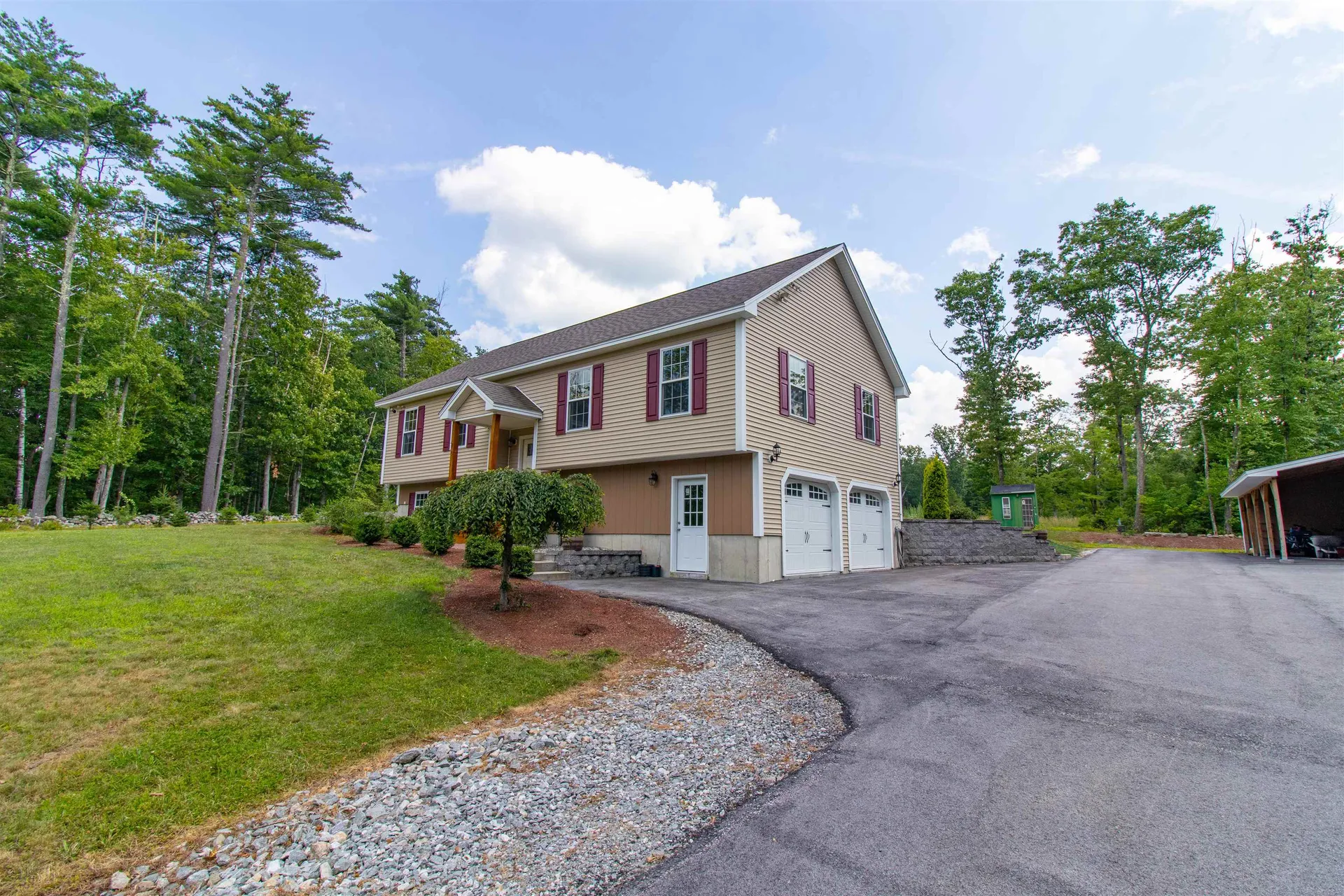 351 Ponemah Hill Road Milford NH 03055