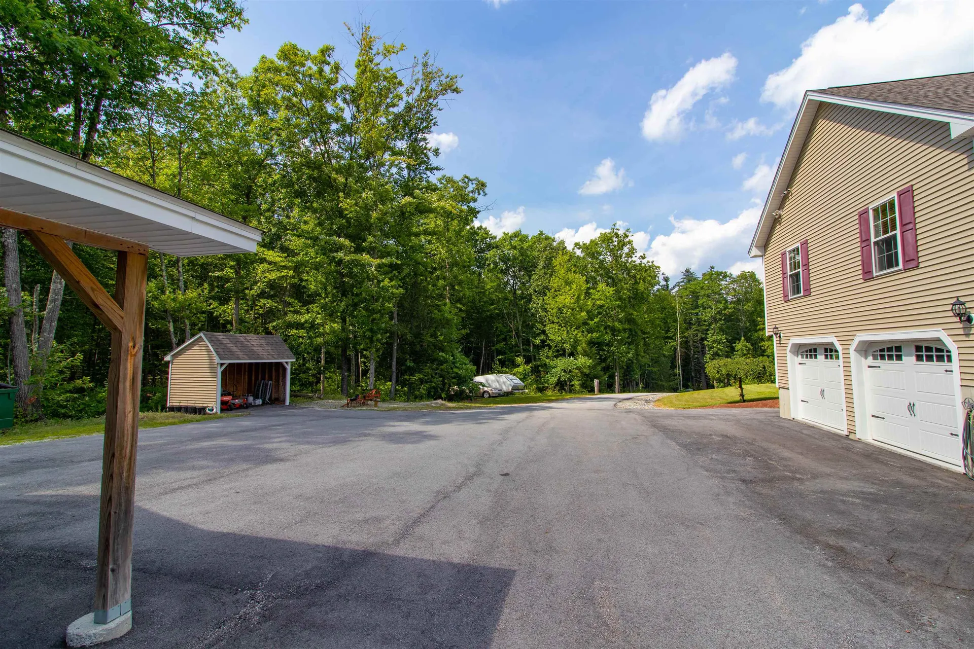 351 Ponemah Hill Road Milford NH 03055