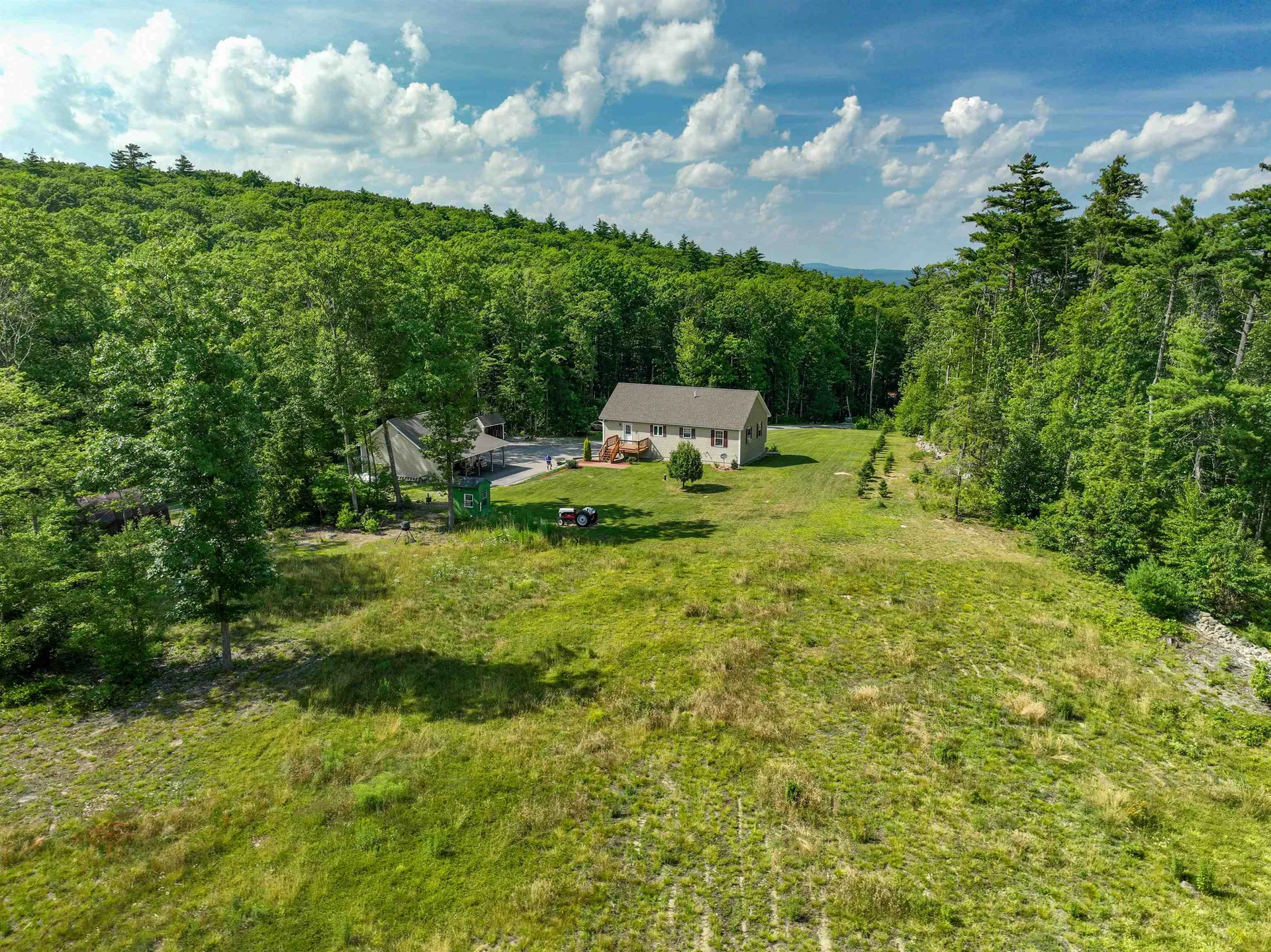 351 Ponemah Hill Road Milford NH 03055