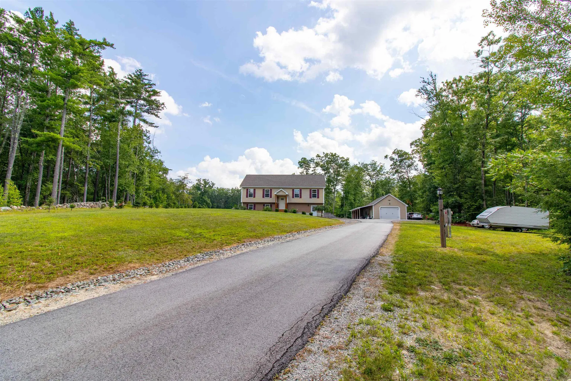 351 Ponemah Hill Road Milford NH 03055
