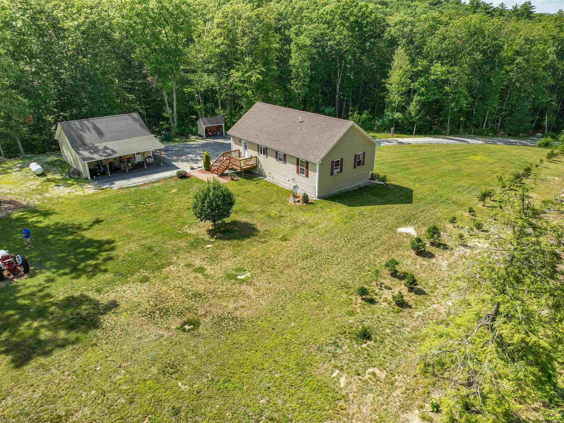 351 Ponemah Hill Road Milford NH 03055