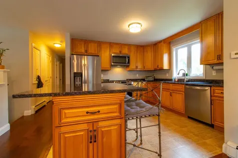 351 Ponemah Hill Road Milford NH 03055