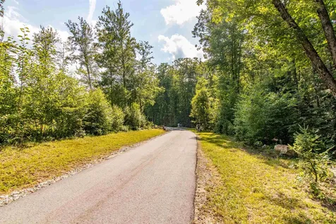 351 Ponemah Hill Road Milford NH 03055