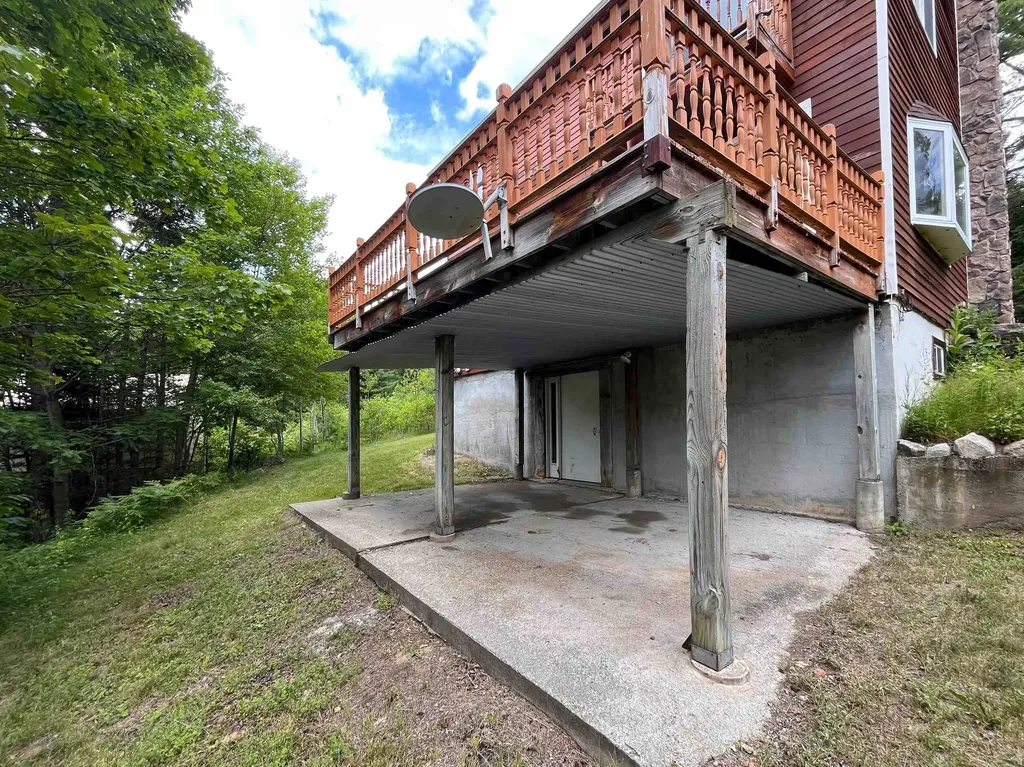 958 Faraway Road Dalton NH 03598