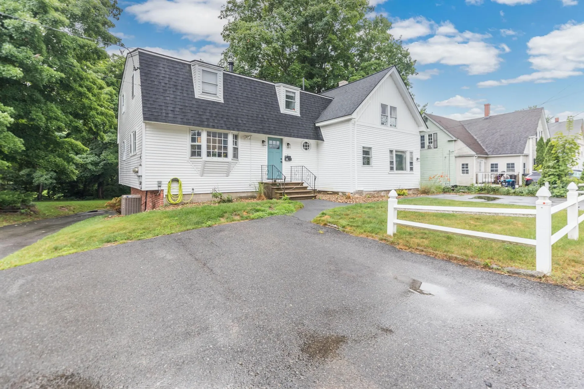 18 Brook Street Derry NH 03038