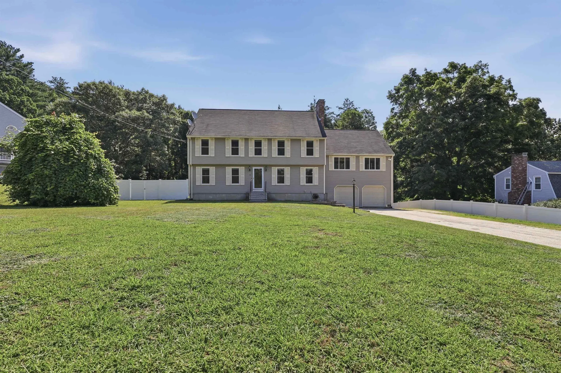 28 Rangers Drive Hudson NH 03051