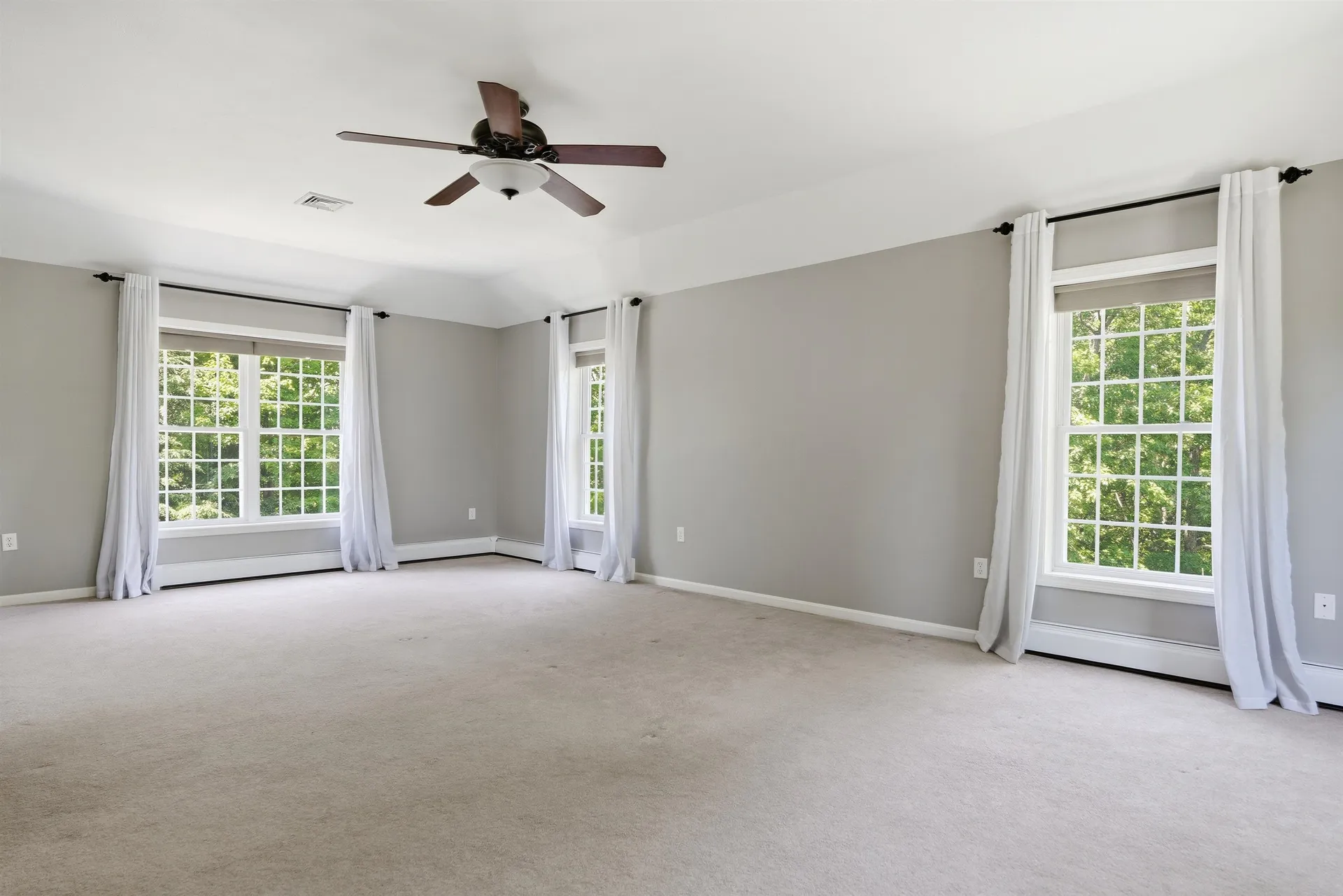 1 Eagle Hill Road Raymond NH 03077