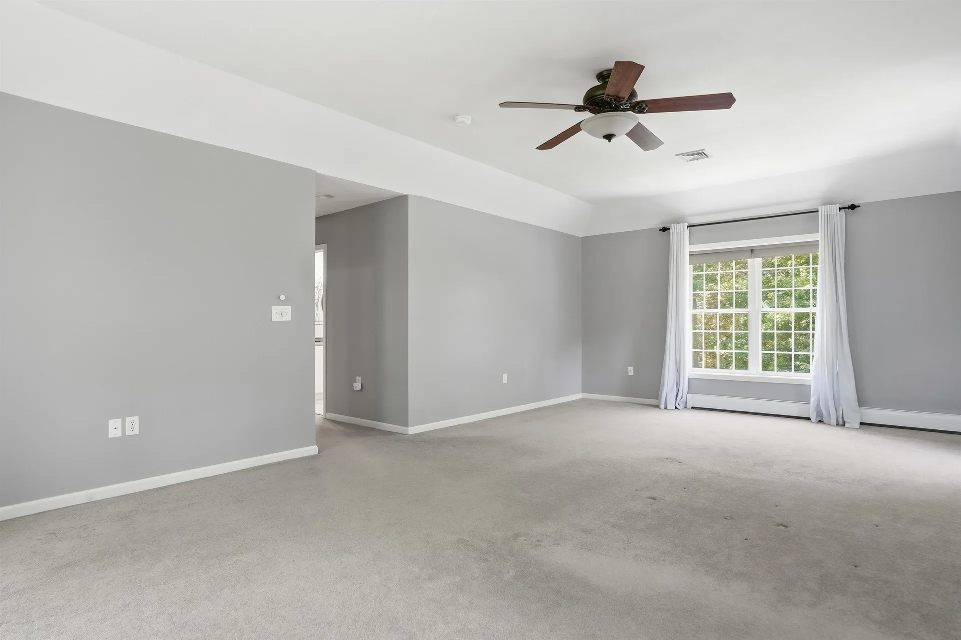 1 Eagle Hill Road Raymond NH 03077