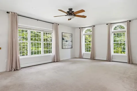 1 Eagle Hill Road Raymond NH 03077