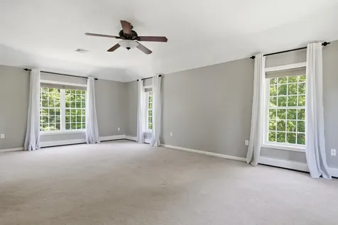 1 Eagle Hill Road Raymond NH 03077