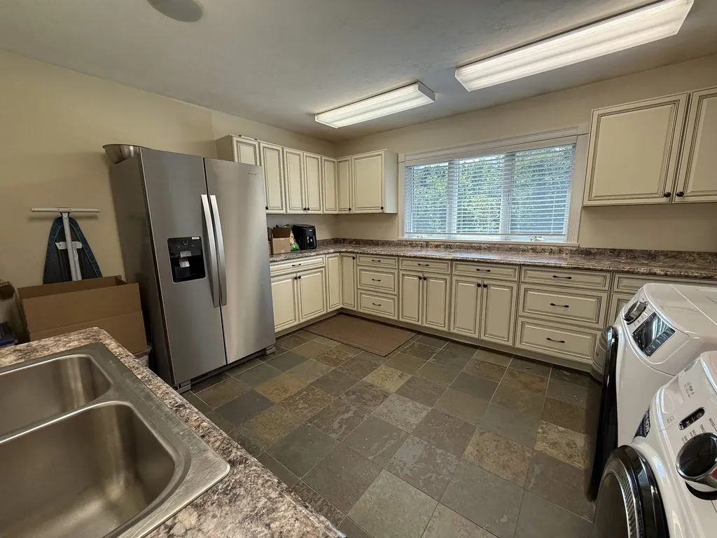 392 Sicard Road Brookfield VT 05036