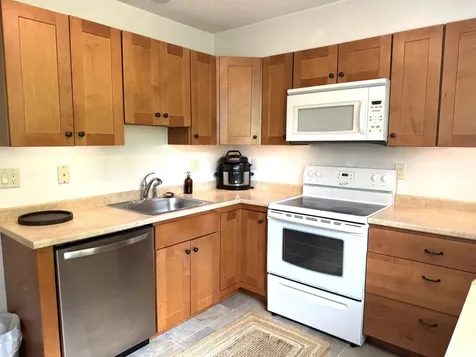 313 Brook Hollow Hanover NH 03755