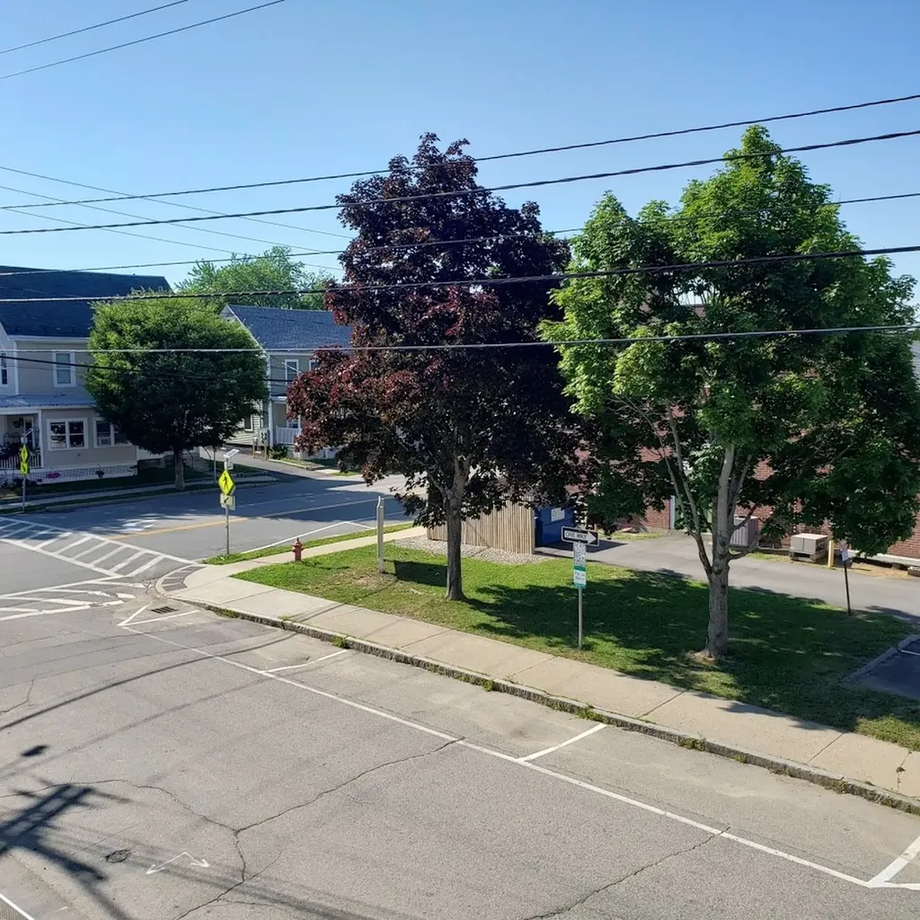 10 Fourth Street Dover NH 03820