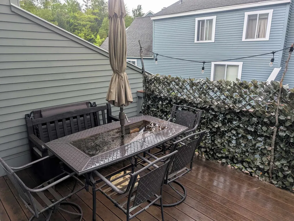 12 Monroe Drive Woodstock NH 03262