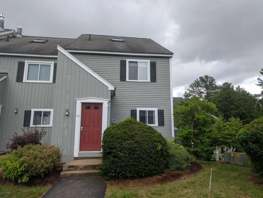 12 Monroe Drive Woodstock NH 03262
